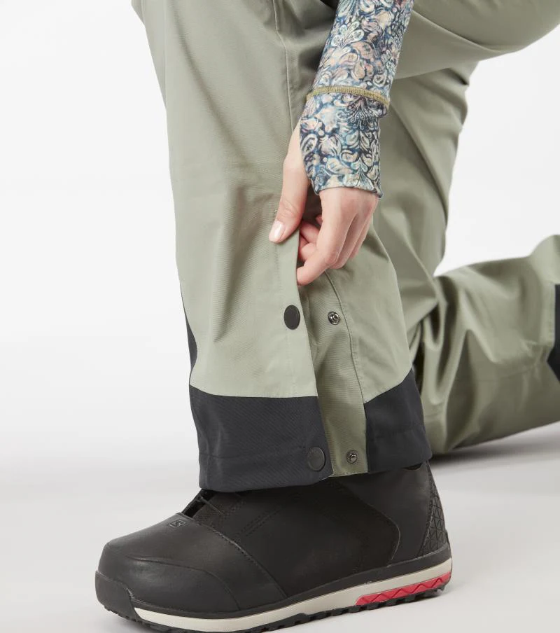 Allea 3L Xpore Bib Pants - Womens - Image 7