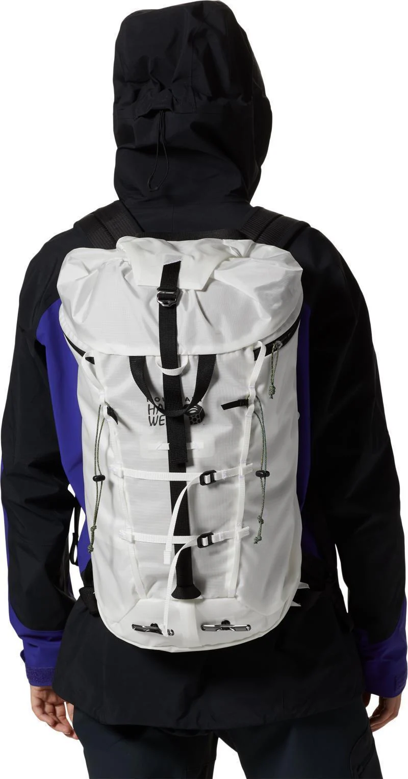 Alpine Light 28 Backpack - Image 4