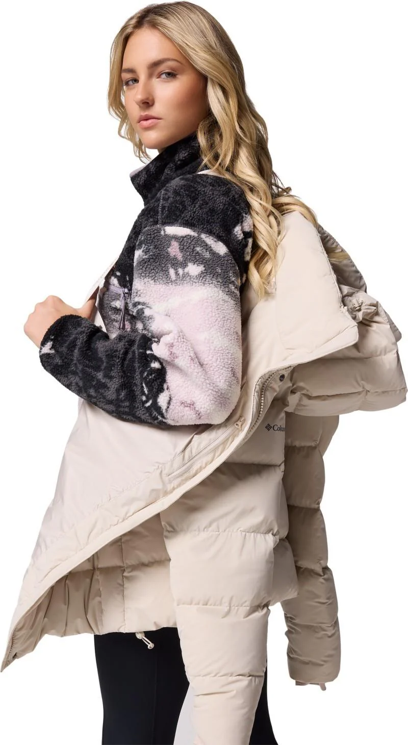Amaze Puff Mid Hooded Jacket - Womens - Image 9