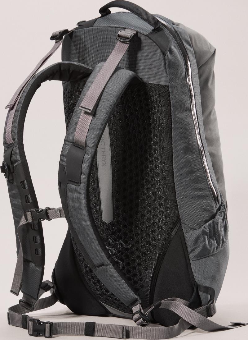 Arro 22 Backpack (Prior Season) - Image 3