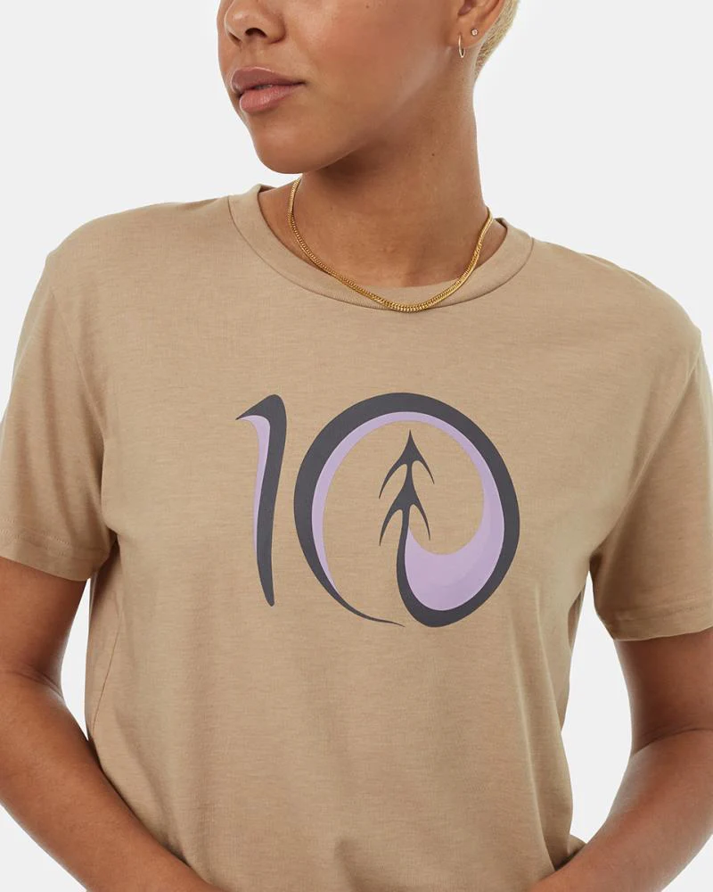 Artist Series Logo T-Shirt - Womens - Image 9
