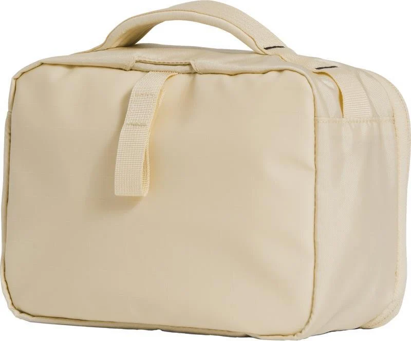 Base Camp Voyager Toiletry Kit - Image 11