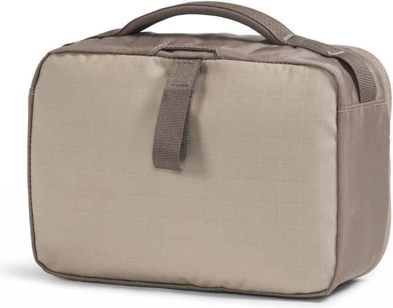 Base Camp Voyager Toiletry Kit - Image 20