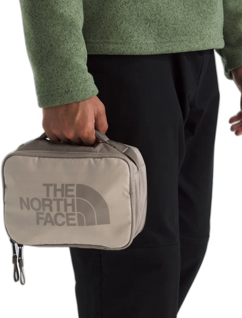 Base Camp Voyager Toiletry Kit - Image 22