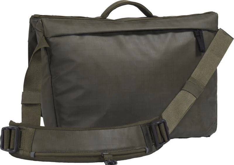 Base Camp Voyager Messenger Bag - Mens - Image 3