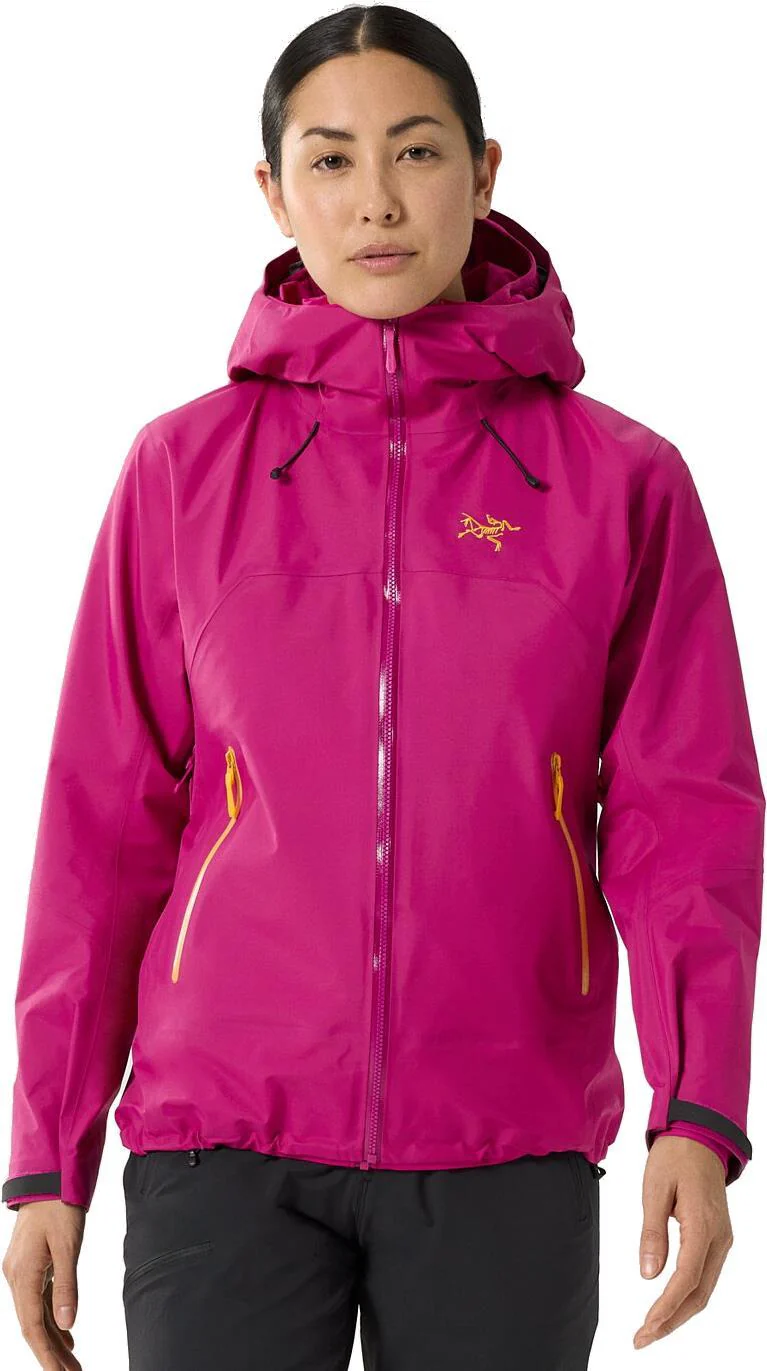 Beta Lightweight Jacket - Womens (Prior Season) - Image 14