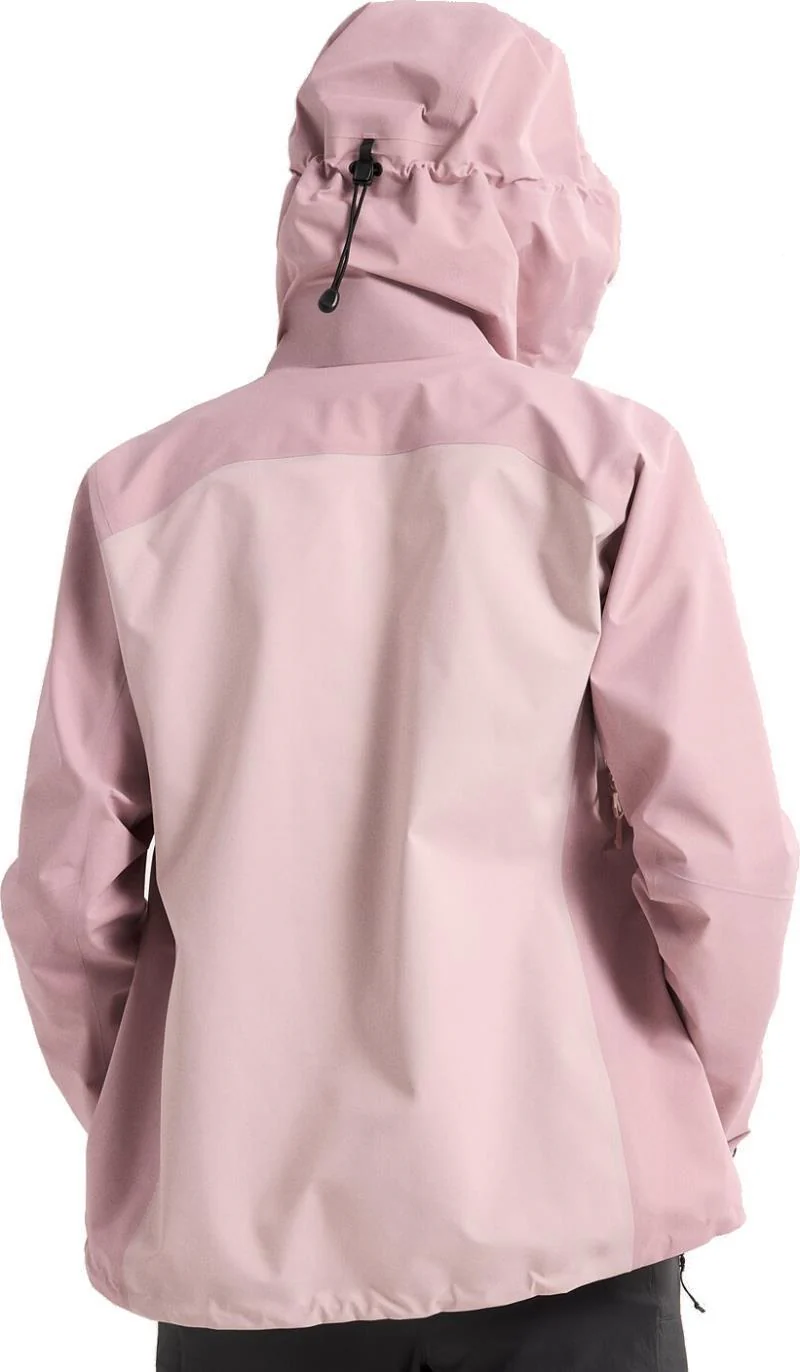 Beta Lightweight Jacket - Womens (Prior Season) - Image 6