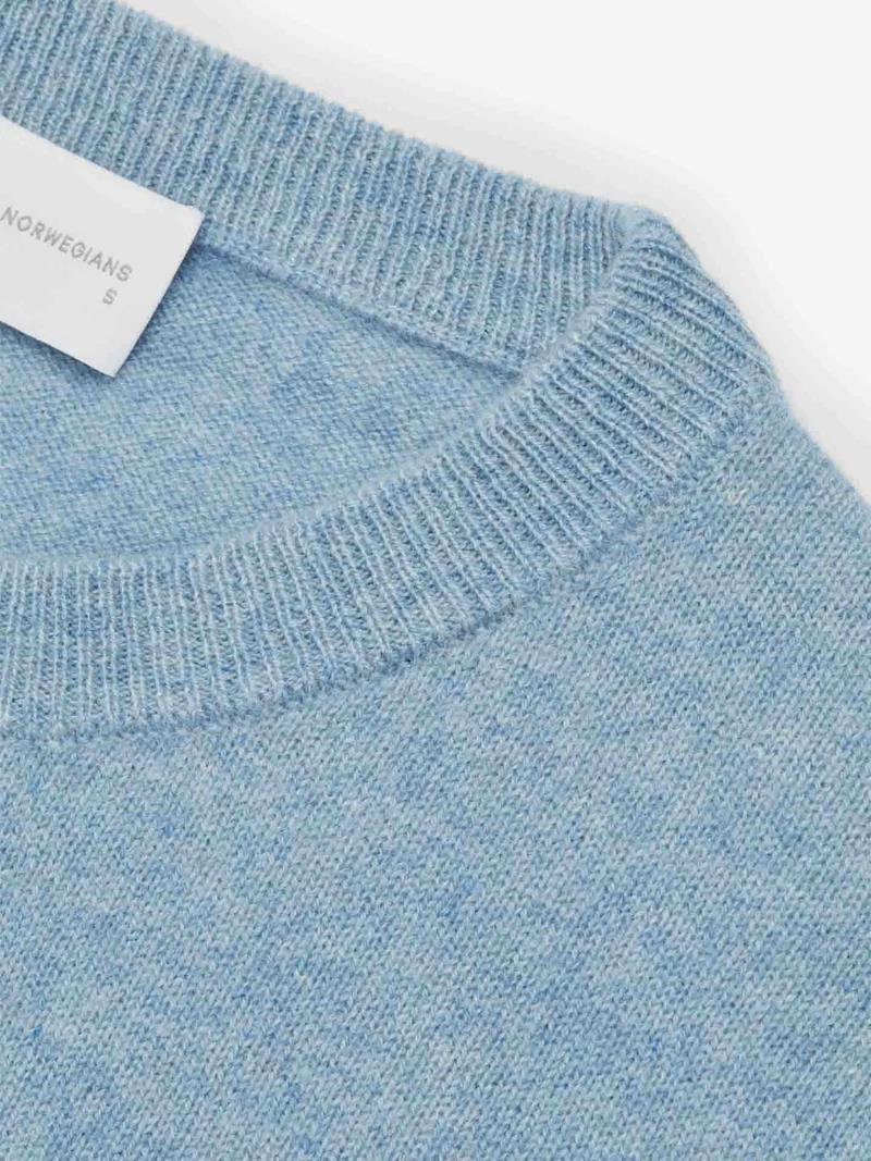 Blefjell Crew Neck - Womens - Image 4
