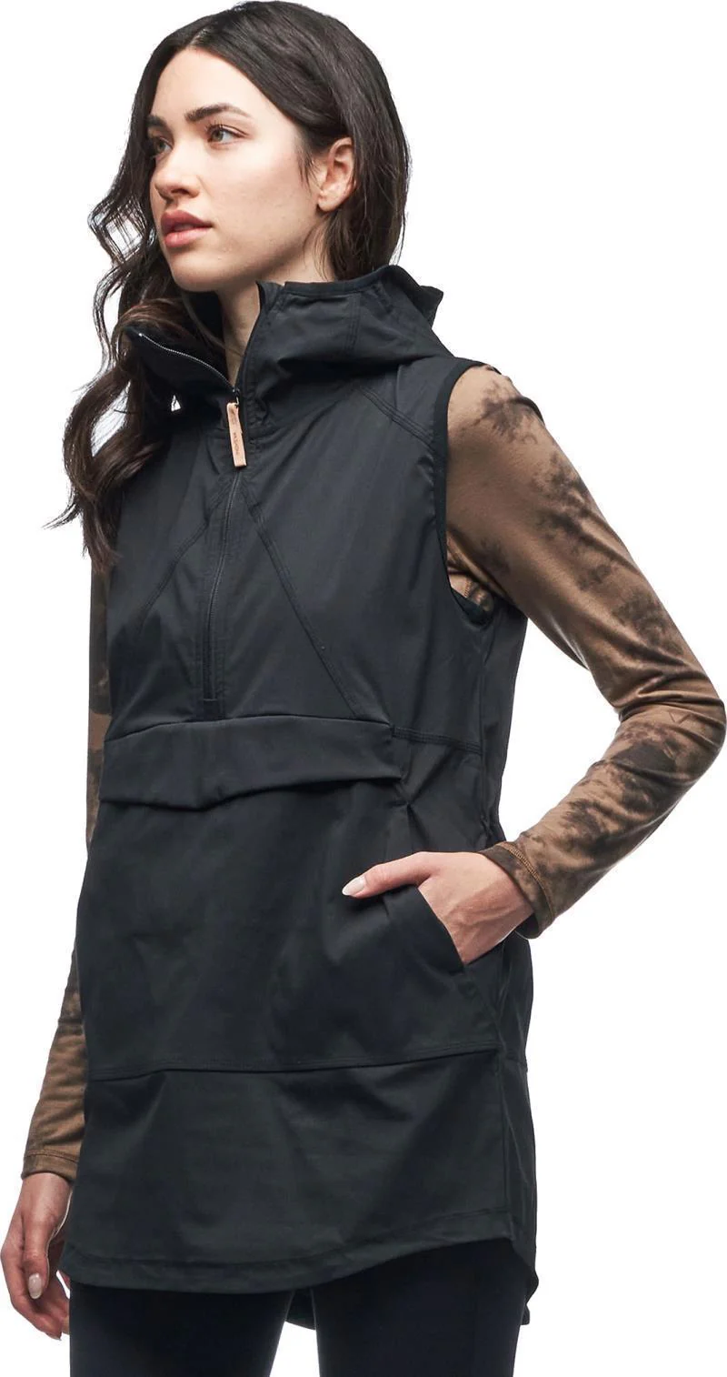 Cangur Hooded Vest - Womens - Image 17