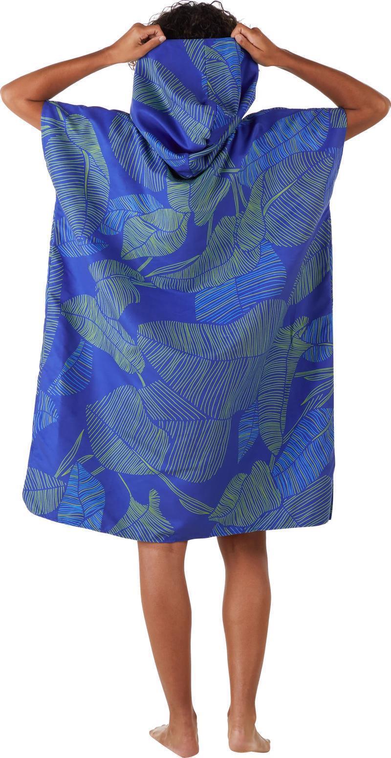 Changing Poncho - Image 3