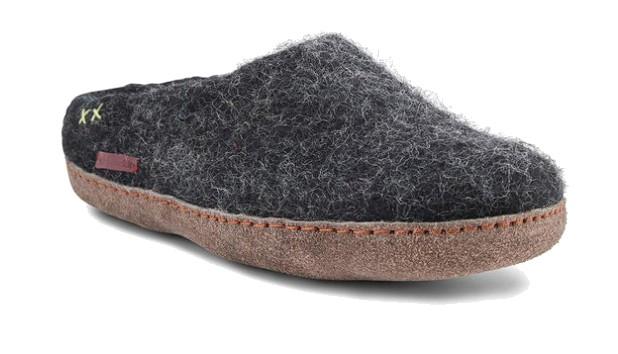 Classic Slipper w/ Leather Sole