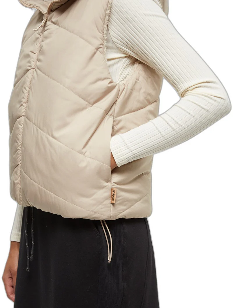 Collins Vest - Womens - Image 11