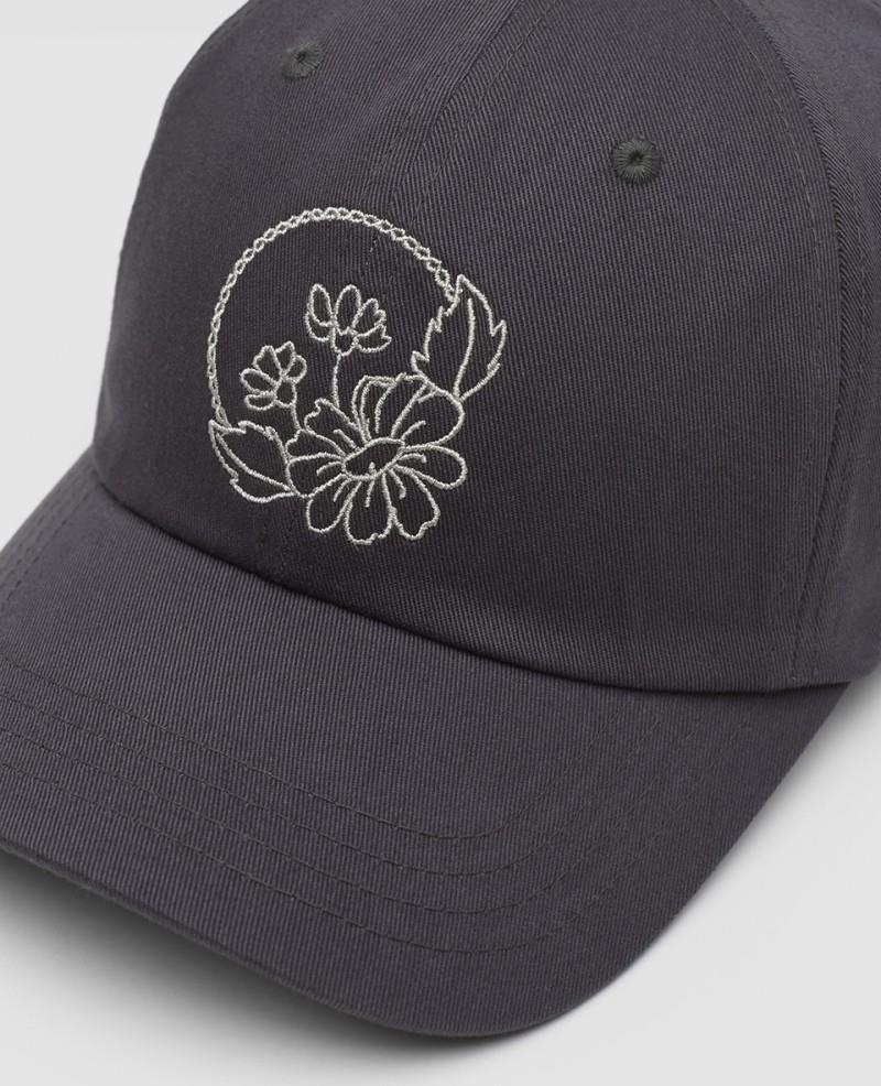 Daisy Embroidery Peak Hat - Image 10