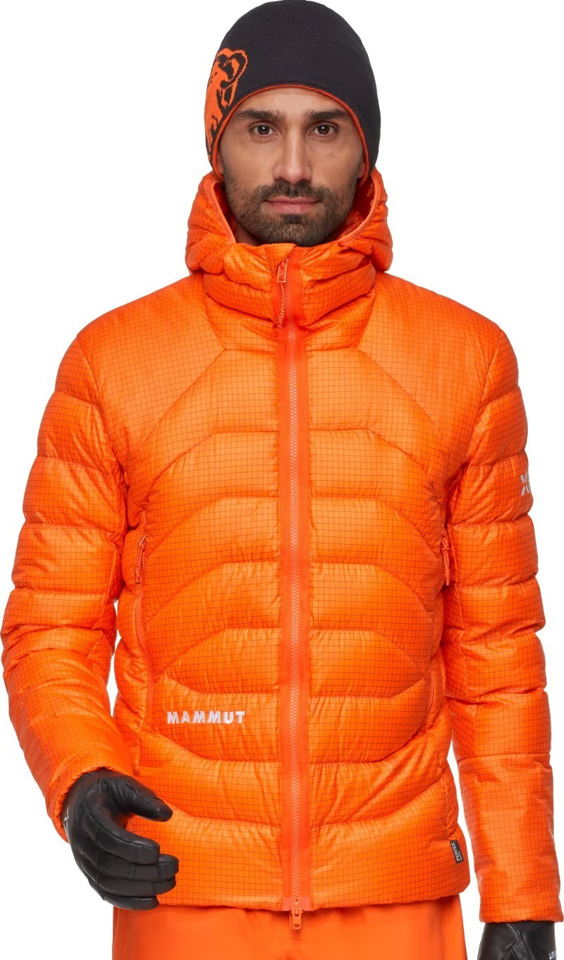 Eiger Nordwand Light Down IN Hooded Jacket - Mens - Image 15