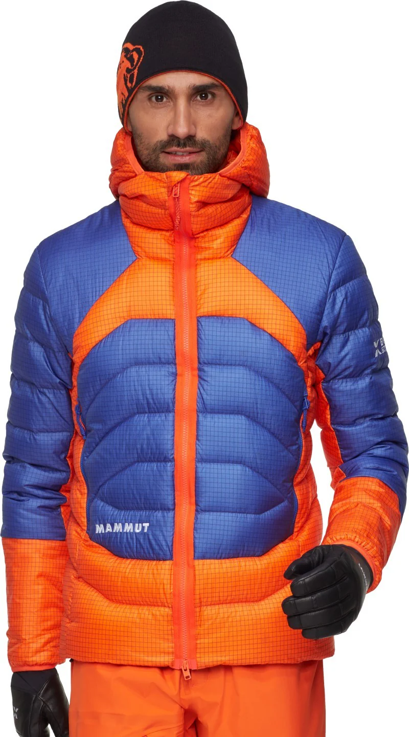 Eiger Nordwand Light Down IN Hooded Jacket - Mens - Image 21