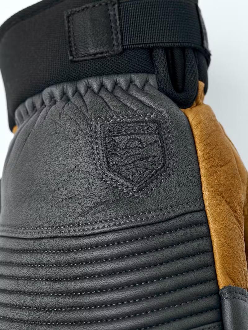 Freeride CZone Mitts - Image 9