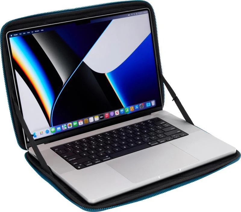 Gauntlet Macbook Sleeve 16" - Image 11