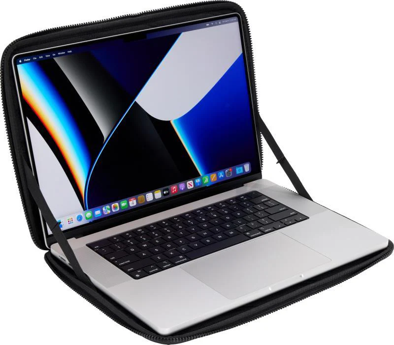 Gauntlet Macbook Sleeve 16" - Image 5