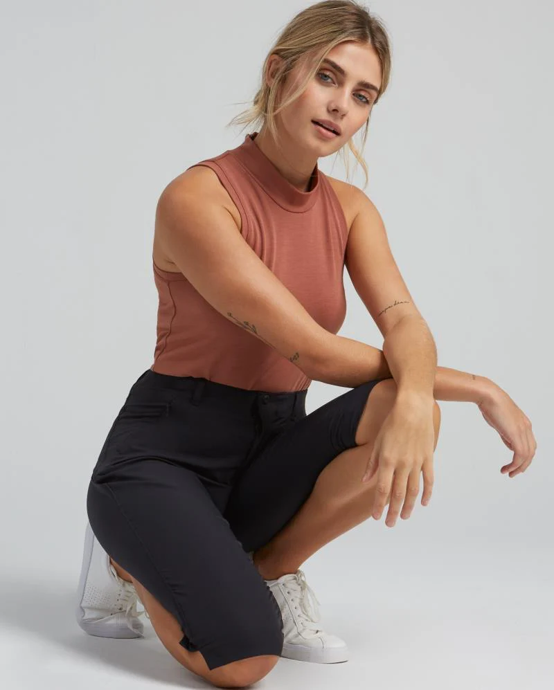 Gil Capris - Womens - Image 5
