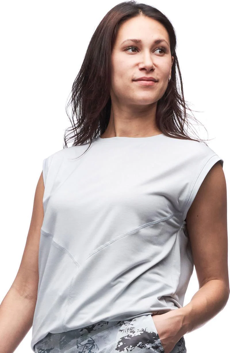 Goma LT Sleeveless - Womens - Image 14