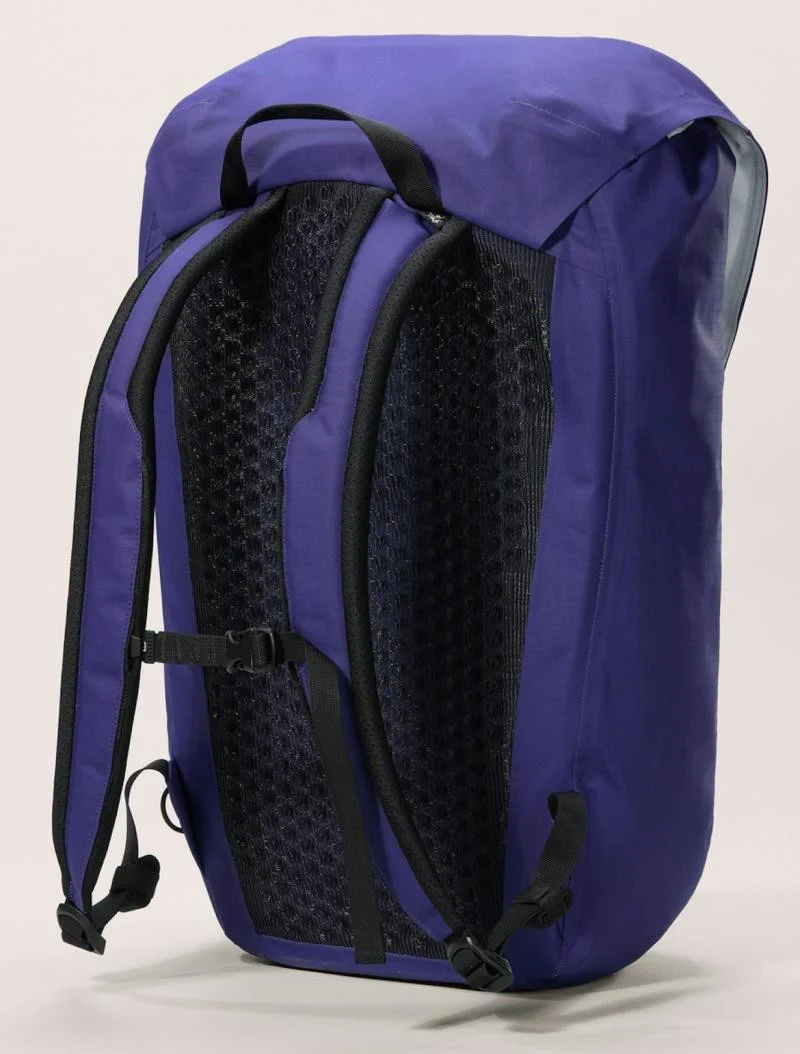 Granville 25 Backpack - Image 11