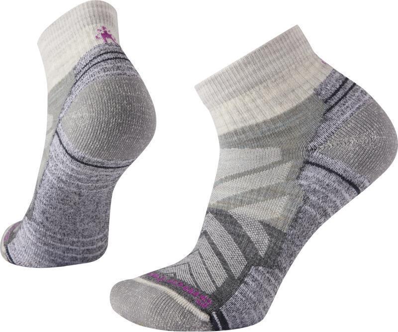 Hike Light Cushion Color Block Pattern Ankle Socks - Womens - Image 2