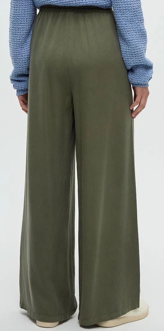 Kaslo Pants - Womens - Image 8