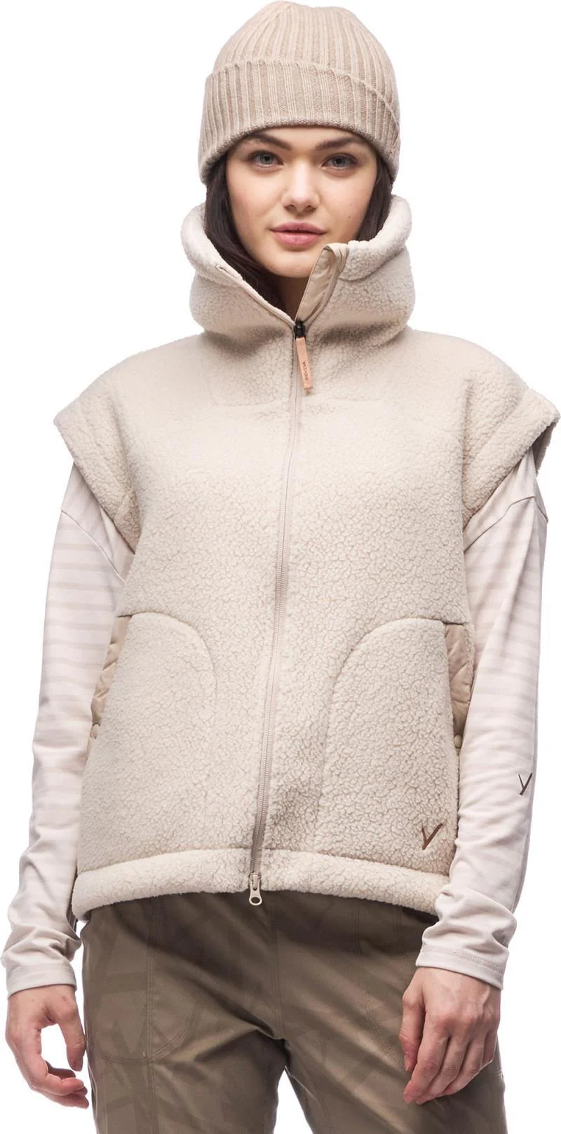 Lampaat Sherpa Vest - Womens - Image 8