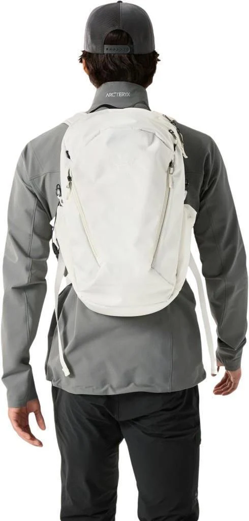 Mantis 26 Backpack (Prior Season) - Image 28
