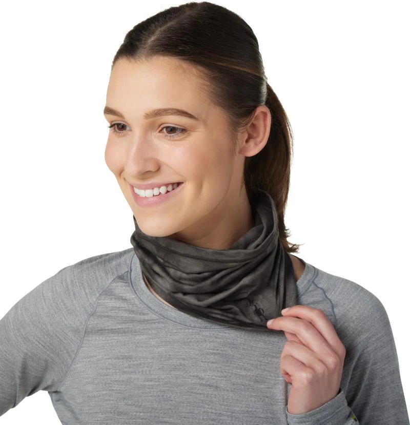 Merino (150) Plant-Based Dye Neck Gaiter - Image 10
