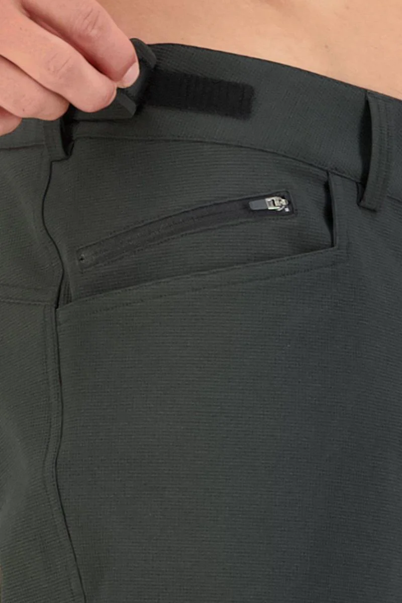 Momentum 2.0 Bike Shorts - Mens - Image 17