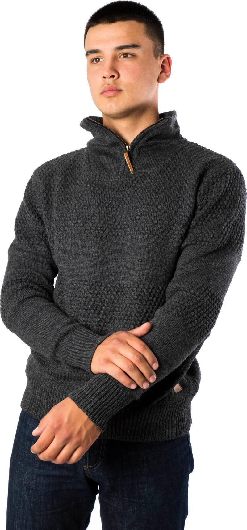 Nyhavn 1/2 Zip Sweater, 100% Merino - Mens - Image 2