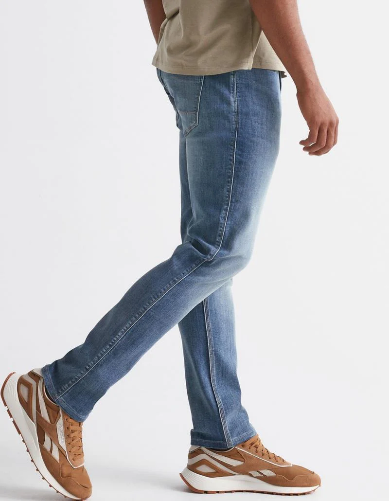 Performance Denim Relaxed Tapered Jeans, 32" Inseam - Wash - Mens - Image 10