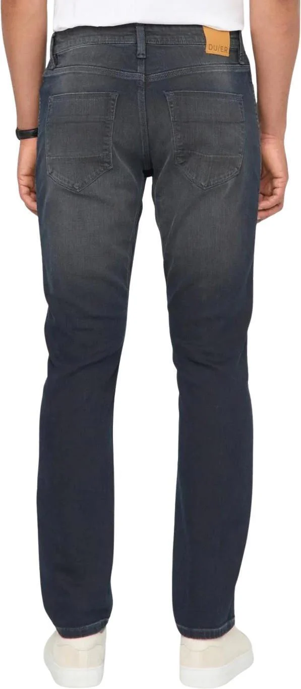 Performance Denim Relaxed Tapered Jeans, 32" Inseam - Wash - Mens - Image 15