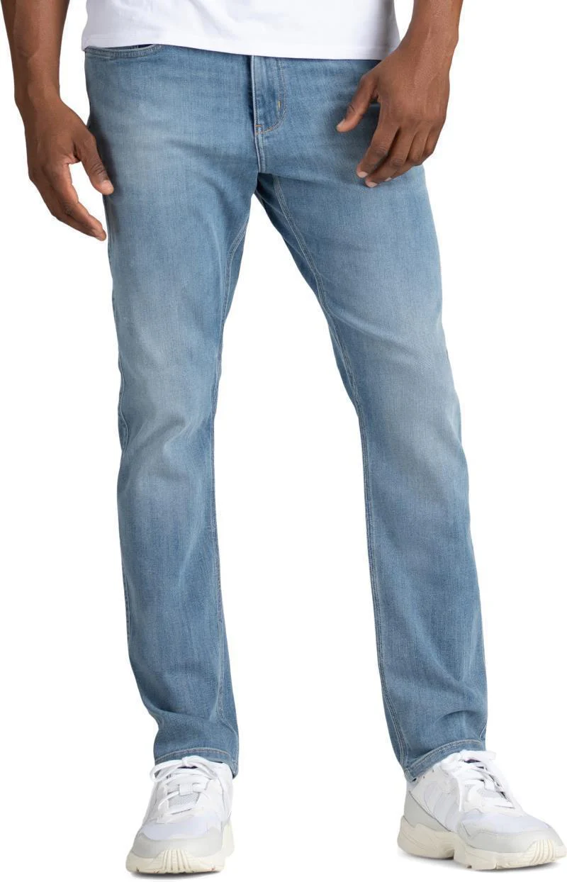 Performance Denim Relaxed Tapered Jeans, 34" Inseam - Mens - Image 10