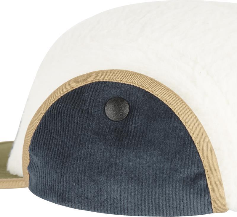 Pisaq Earflap Cap - Image 5