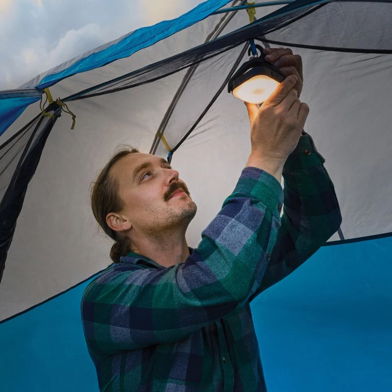 Radiant Revolve Rechargeable + Solar Lantern - 90 Lumens - Image 7