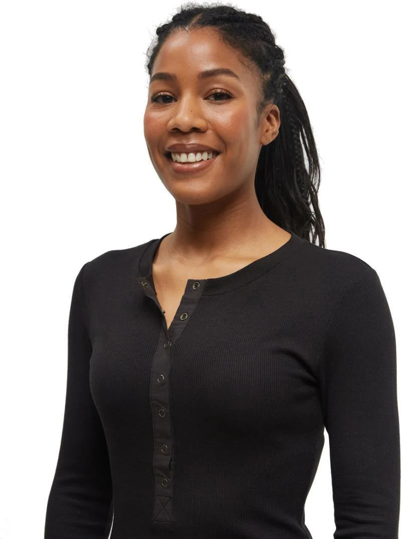 Rib Snap Placket Henley - Womens - Image 9