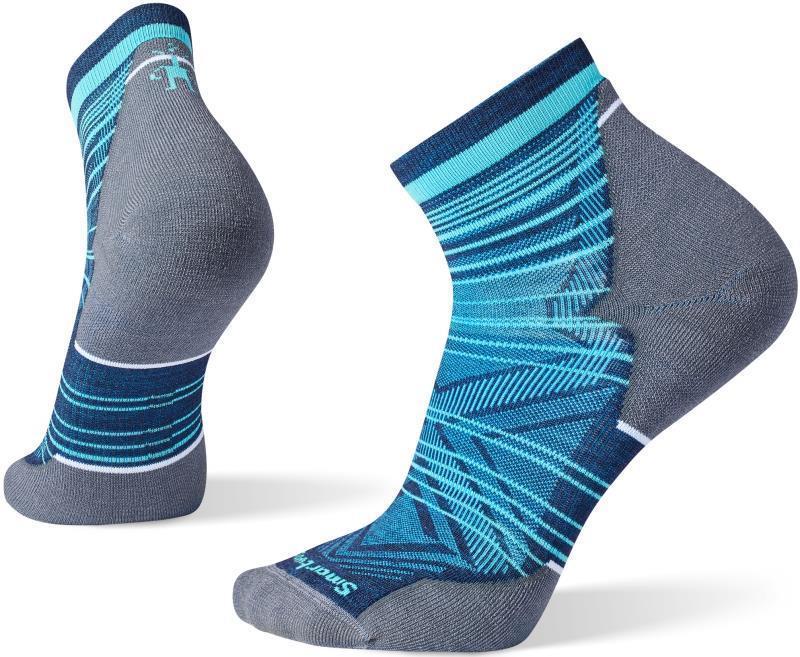 Run Targeted Cushion Pattern Ankle Socks - Mens - Image 2