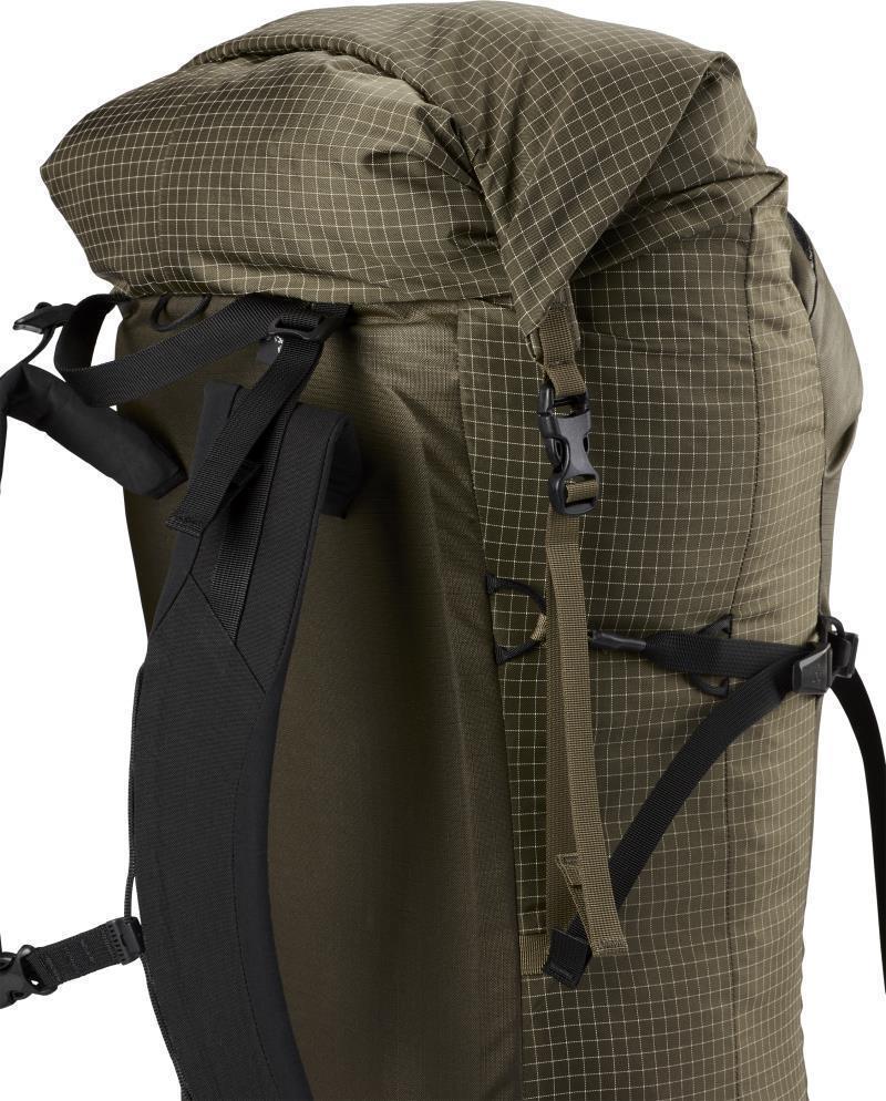 Rush SK 32 Backpack - Image 10