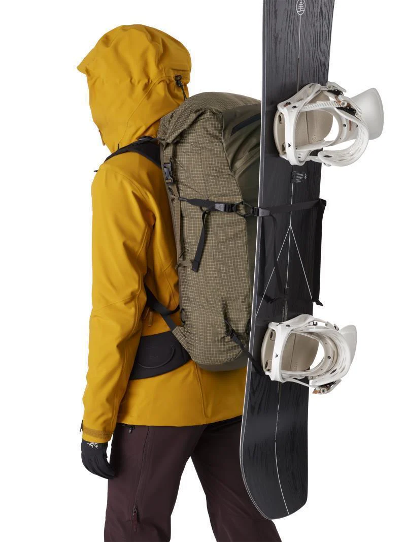 Rush SK 32 Backpack - Image 12