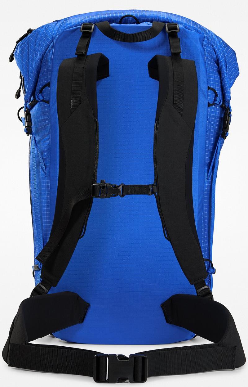Rush SK 42 Backpack - Image 15