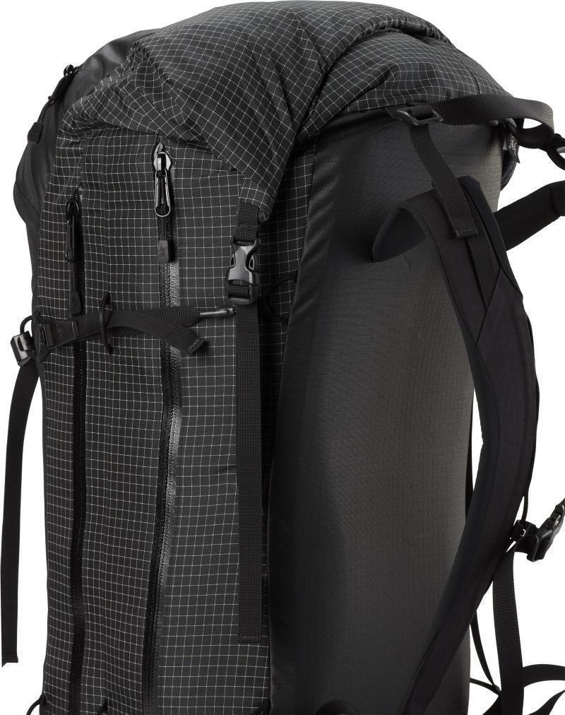 Rush SK 42 Backpack - Image 9