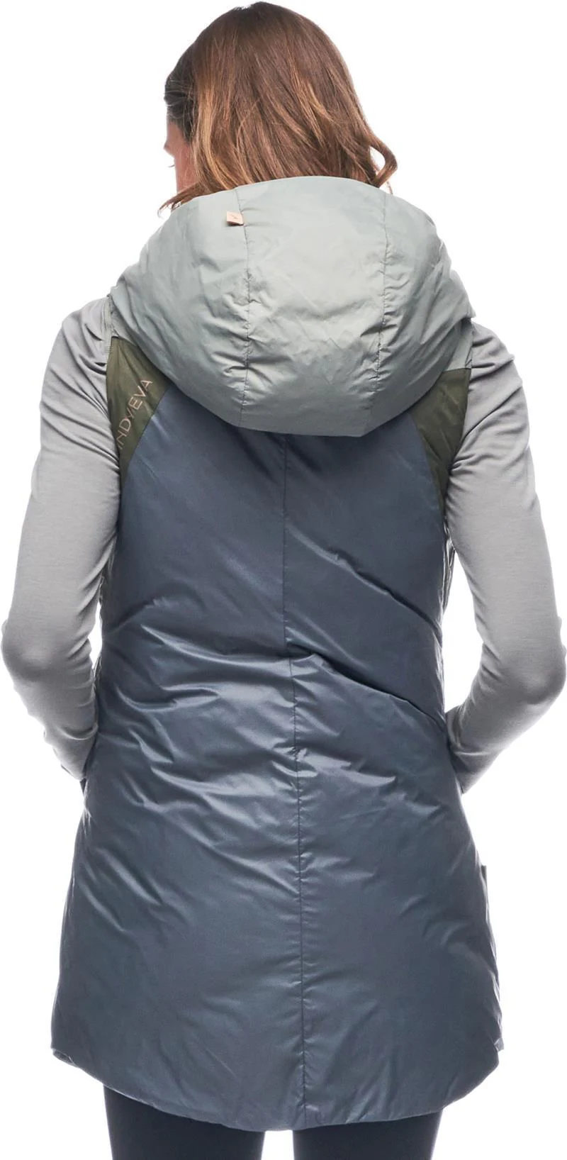 Selimut Full Zip Vest  - Womens - Image 9