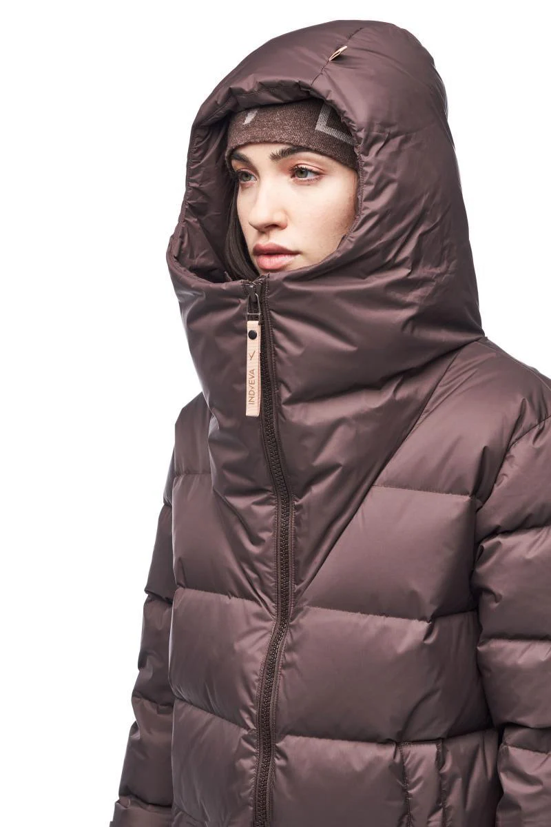 Selimut III Mid Light Down Jacket - Womens - Image 7