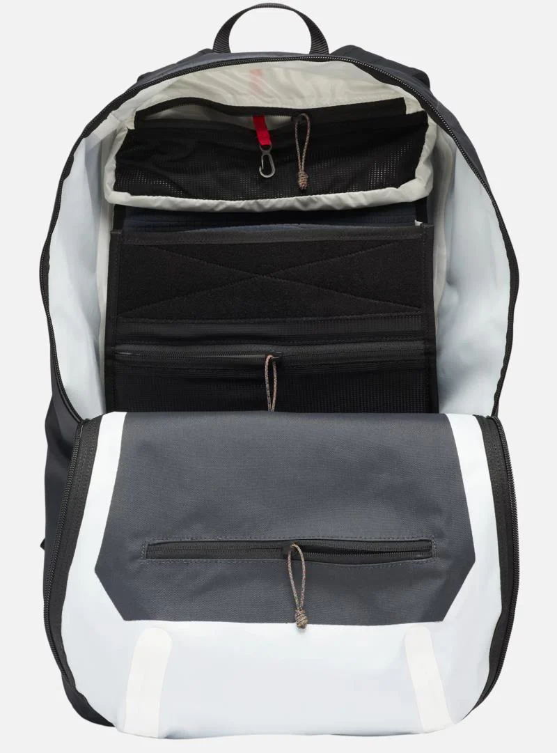 Simcoe 28 Backpack - Image 4