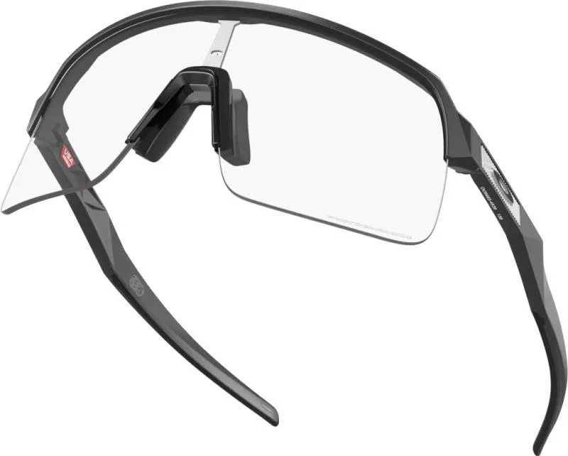 Sutro Lite - Matte Carbon w/ Clear Photochromic Lens - Image 4