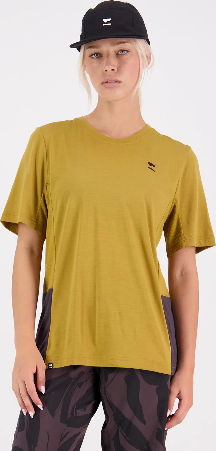 Tarn Merino T-Shirt - Womens - Image 6