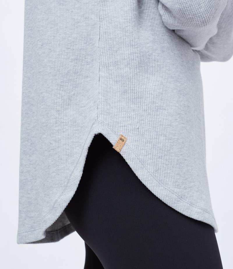TreeWaffle Turtleneck LS - Womens (Prior Season) - Image 18