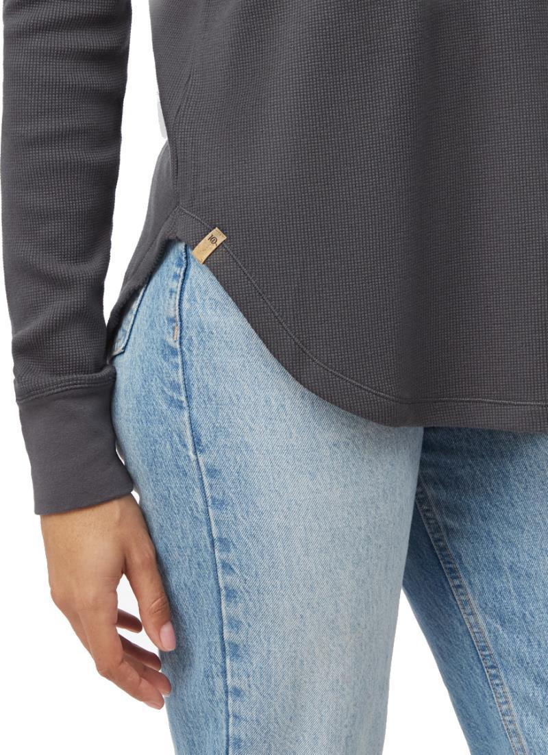TreeWaffle Turtleneck LS - Womens (Prior Season) - Image 32
